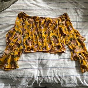 Charlotte Russe floral crop top size small